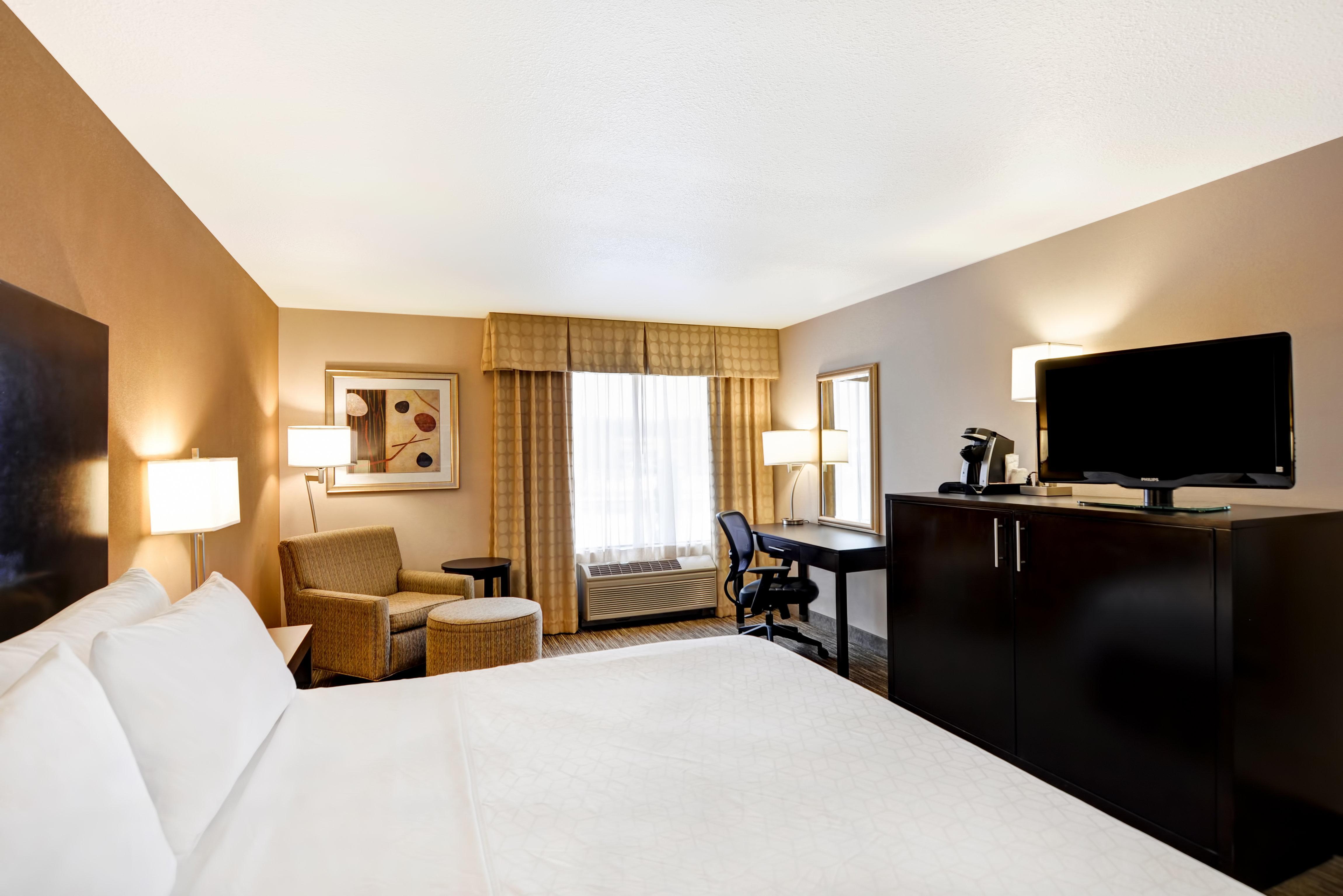 Holiday Inn Express Hotel & Suites Milwaukee-New Berlin By Ihg Esterno foto