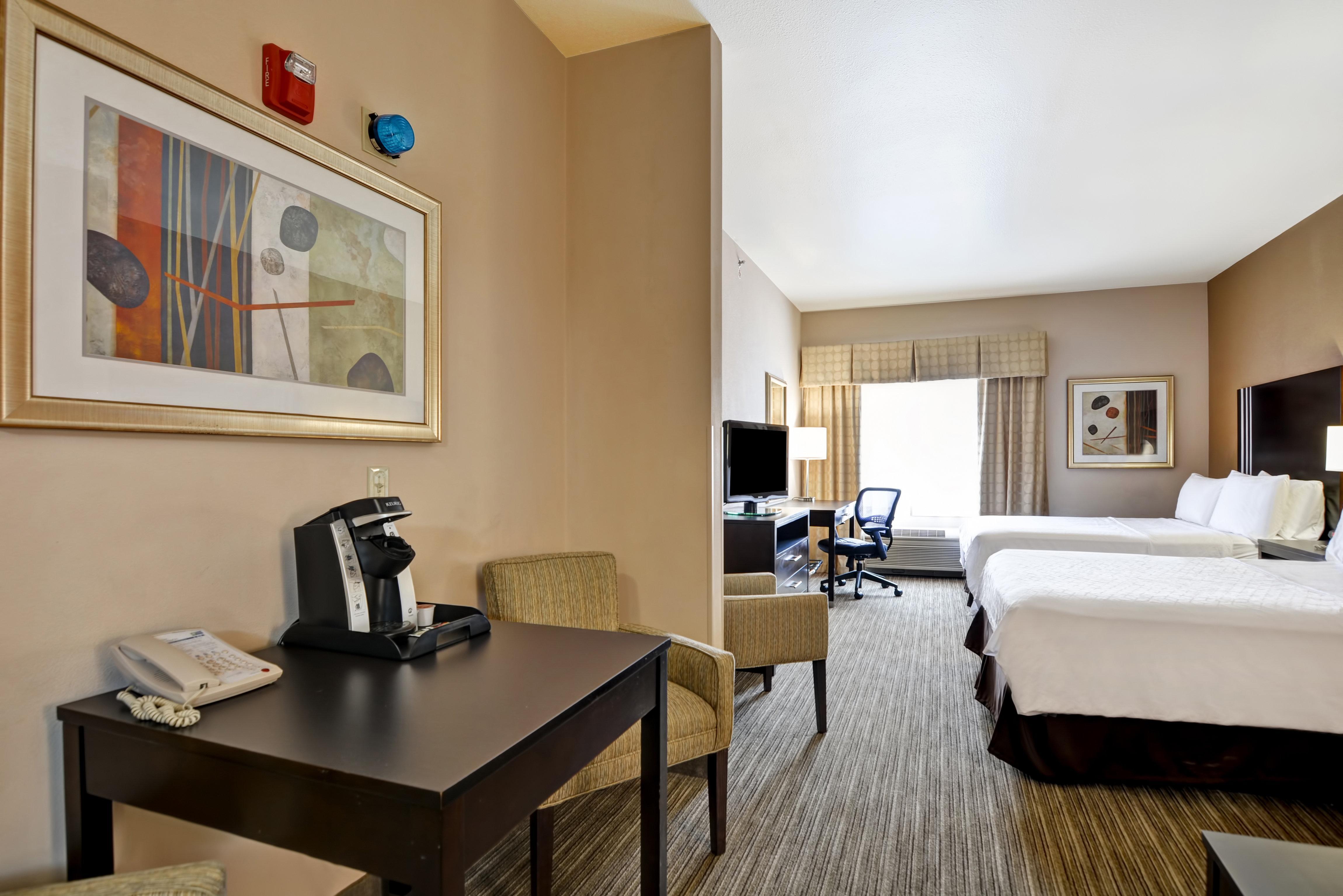 Holiday Inn Express Hotel & Suites Milwaukee-New Berlin By Ihg Esterno foto